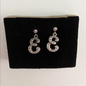 AVON Letter Perfect “E” Earrings NEW in Box